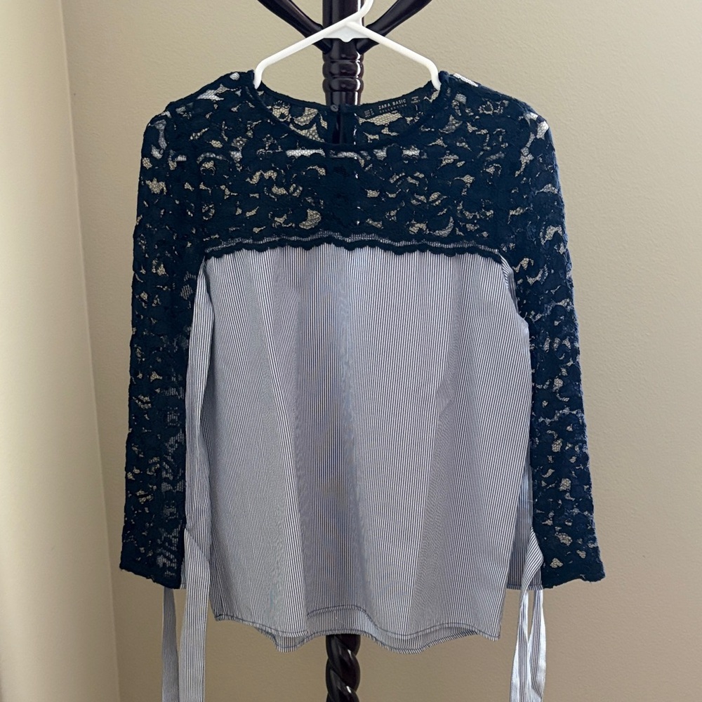 Zara Navy and White Lace Blouse